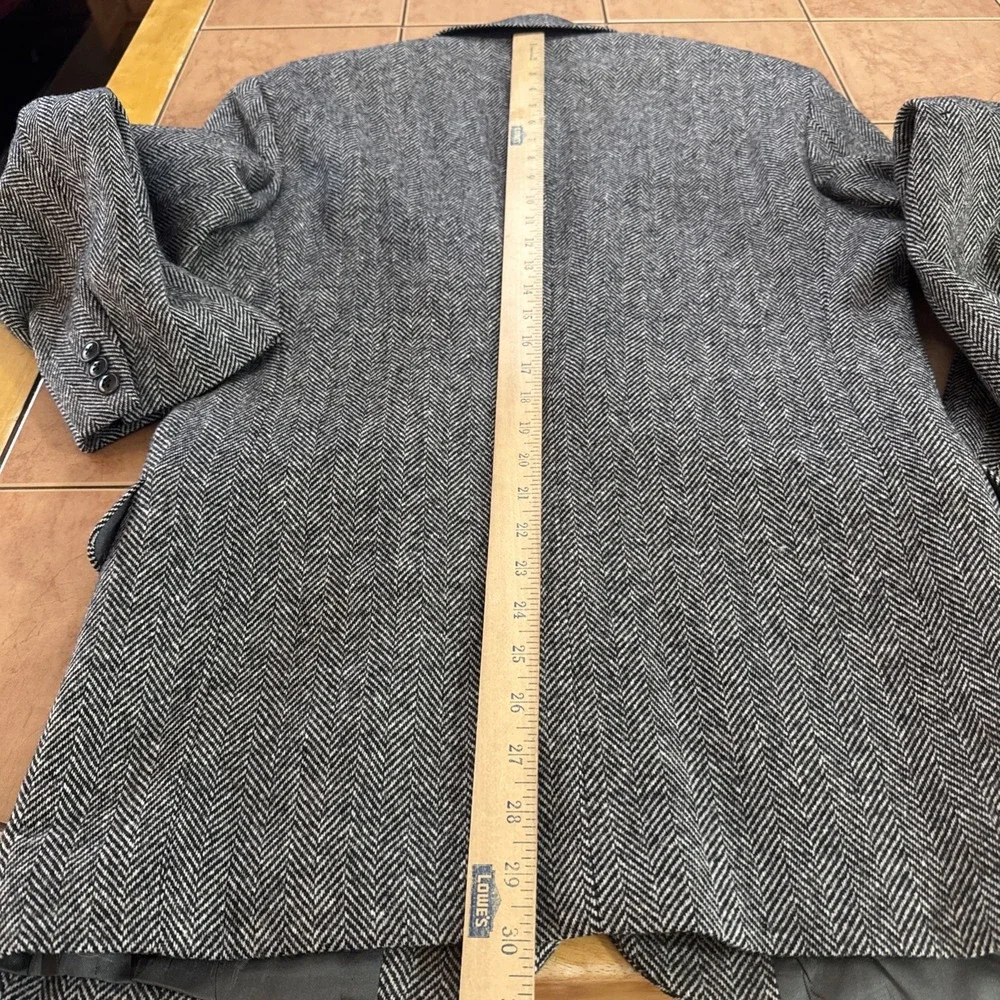 Vtg Gap Gray Herringbone Tweed Wool Blazer Jacket Sport Coat USA Made 38R Slim